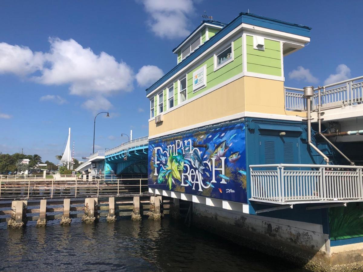 Cottages By The Ocean ポンパノビーチ エクステリア 写真