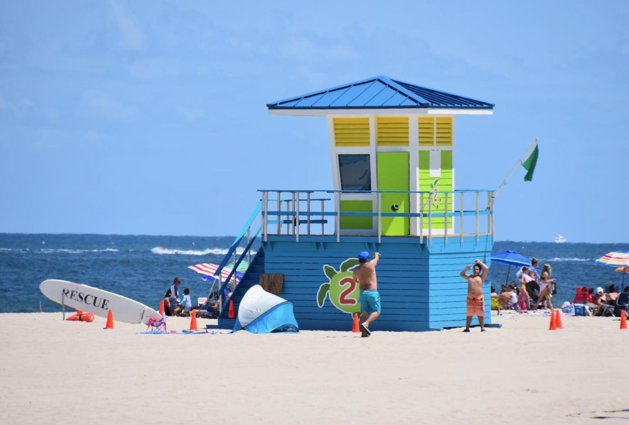 Cottages By The Ocean ポンパノビーチ エクステリア 写真