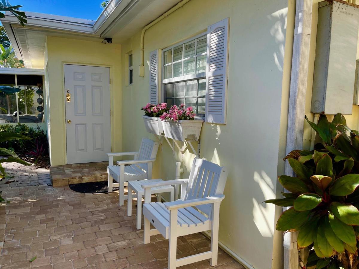 Cottages By The Ocean ポンパノビーチ エクステリア 写真