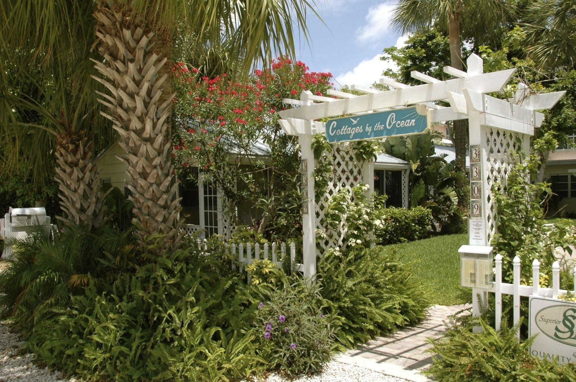 Cottages By The Ocean ポンパノビーチ エクステリア 写真